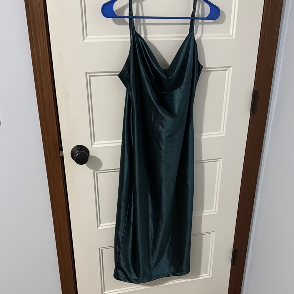 Green Sleeveless Spaghetti Strap Slip Dress